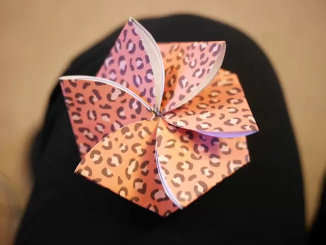 flower origami notelet