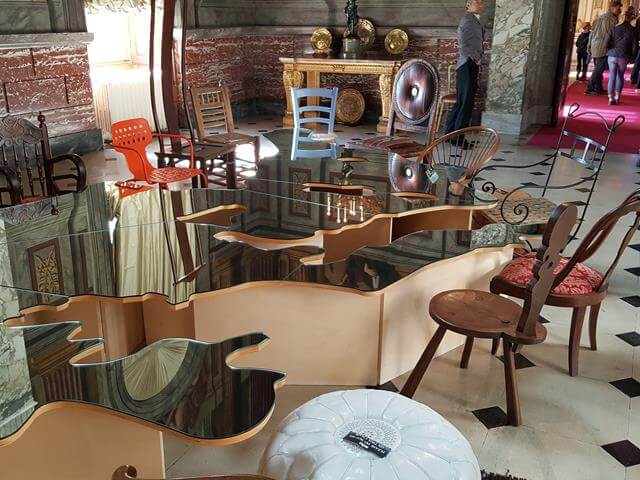 mirrored table and chairs at blenheim