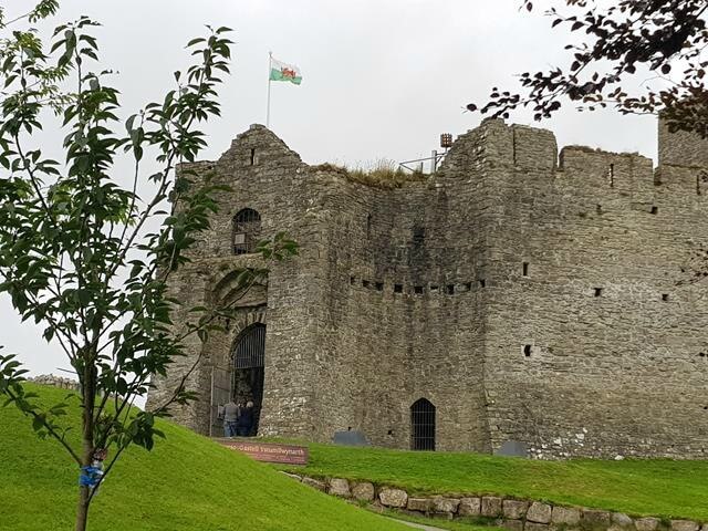 oystermouth castle