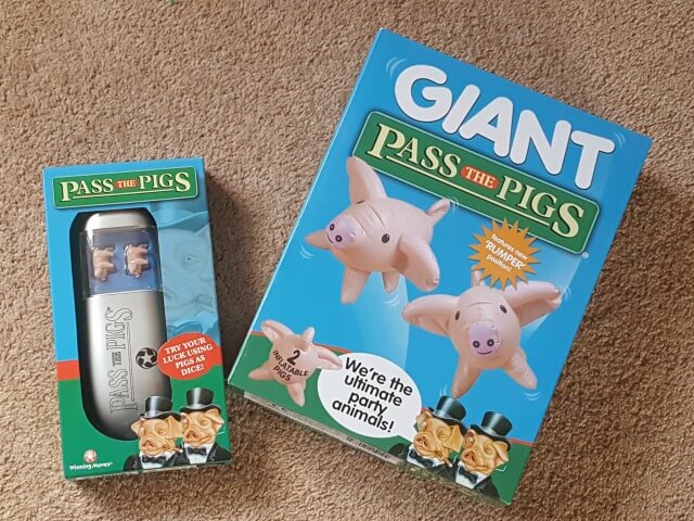 Pass the pigs game review – travel set and giant game
