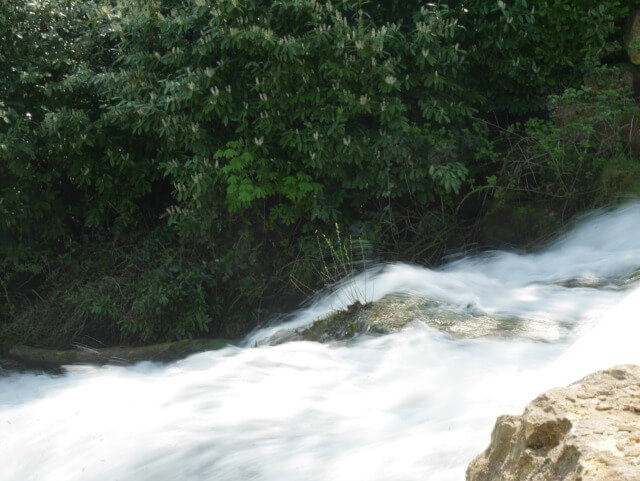 flowing cascades
