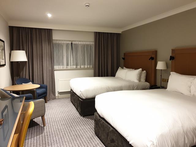 2 beds at Forest Pines hotel