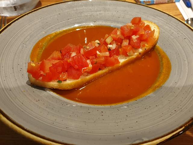 tomato and pepper soup with bruschetta