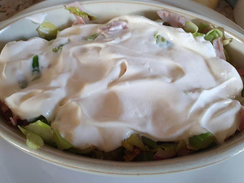 sour cream topping for cabbage and ham casserole