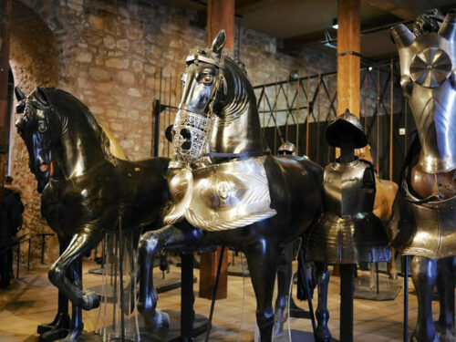 London Day Trip: Tower Of London, Monument And Borough Market