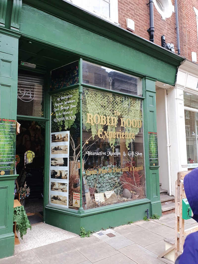 robin hood experience shop front in nottingham