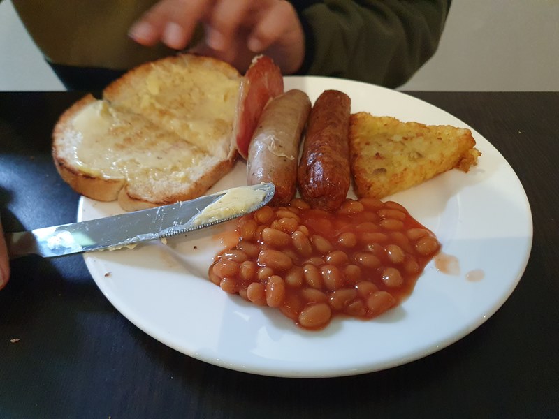 cooked breakfast example at holiday inn express stirling