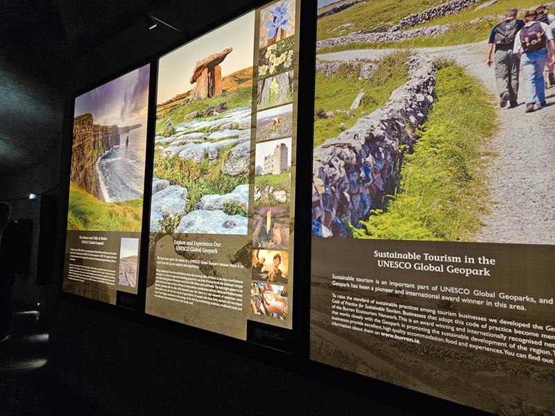 geology information of cliffs of moher displays