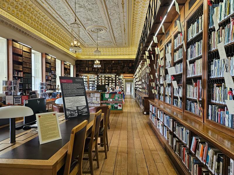 stowe school library