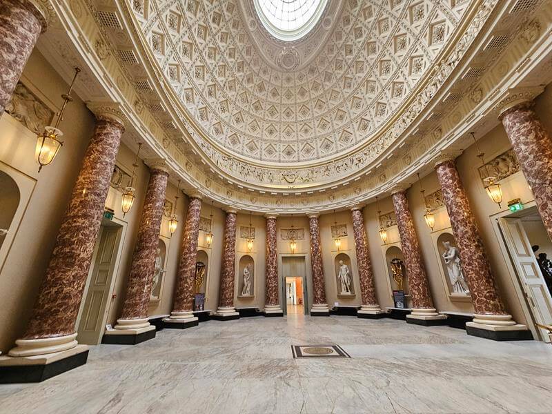 the marble room at stowe house