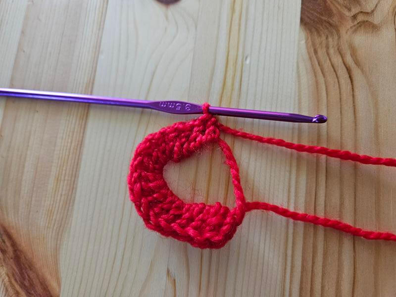 first round of crochet heart